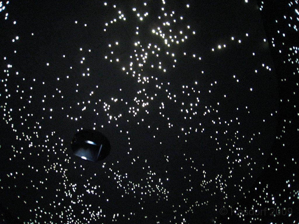 Disney 2010 D2 0970.jpg - January 9-11, 2010 Disney World Florida. Went to run the marathon. Sunday 5:40 AM start the race! Finish, go take a hot shower! Paul drove us over to Kennedy Space Center. Then buffet at Animal Kingdom for dinner!